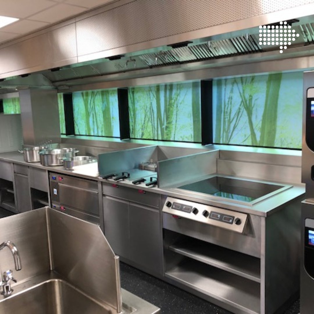 Proline_Corp's tweet photo. Starting the week with a throw back to a project we completed for @rdalimited.

This one showcases our front &amp; back of house #counter and #fabrication expertise!

Contact us to discuss your unique project:
📞 0151 548 1976
📨 info@prolinecorp.co.uk

#Proline #bespokecounters https://t.co/GwVuKoeWdJ