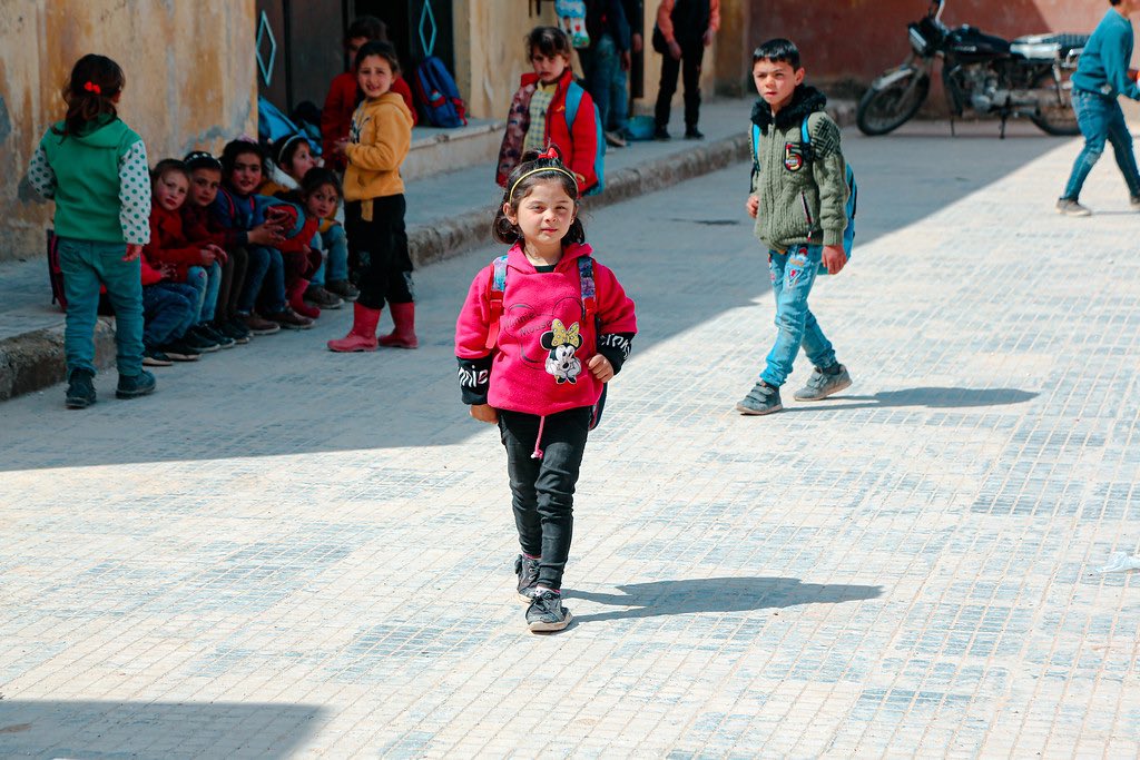 Students yesterday began a new school year in #Syria. Sadly, with nearly 50% of schools still not functioning , #education remains out of reach for 2.5M out of 5.5M Syrian schoolchildren. Let's work together to change these numbers through #EarlyRecovery & resilience programmes.