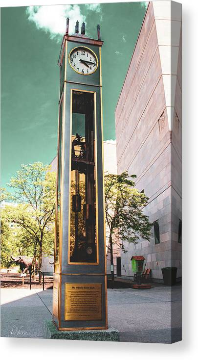 #steamclock #clocks #IndianaStateMuseum get it on #canvas or other products here!
#BuyIntoArt #ShopEarly #photographyisart
fineartamerica.com/featured/india…