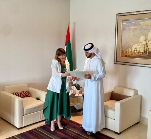 IrelandEmbUAE's tweet photo. We are delighted to announce that Ambassador-designate, Alison Milton @IEAmbUAE, had the honour of presenting a copy of her credentials to H.E. Abdullah Al Bulooki today at the Ministry of Foreign Affairs and International Cooperation. Thank you for the warm welcome 🇮🇪 🤝 🇦🇪 https://t.co/HujYyXd4xI