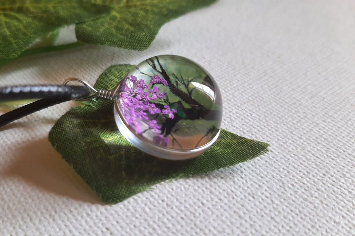 sec3wishes's tweet photo. ๐๐ฟ Get these beautiful woodland scene #pendants with real flowers in my new shop - https://t.co/7hNMZHqpGK ๐ฟ๐
#TheCraftersUK #crafters #necklaces #jewellery #gifts #gift #giftideas #handmadegifts #handmade #handmadependants #necklace #nature #trees #resin #handmadejewellery https://t.co/ZBVg4V8RKB