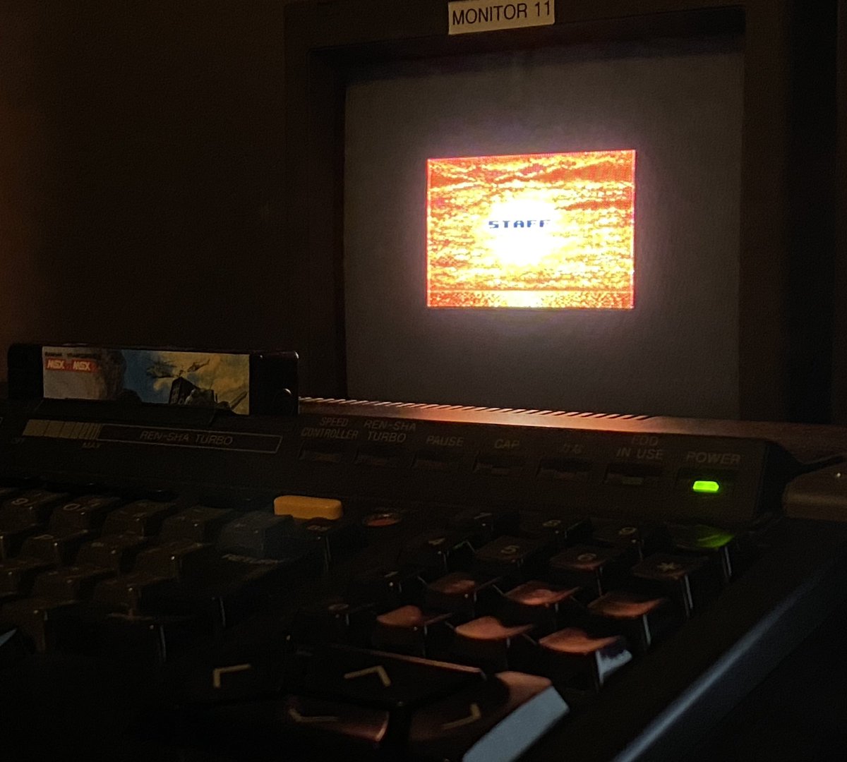 Flying_Fox tweet media