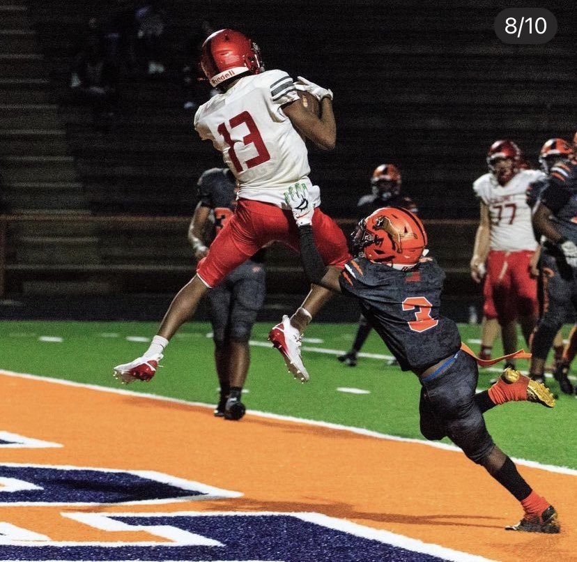 CoachCodyFrench's tweet photo. The Warriors return Home this Friday to defend Arrowhead Stadium! Kickoff is 7pm Vs Whiting. #DYJ https://t.co/1nEgkvxUk0