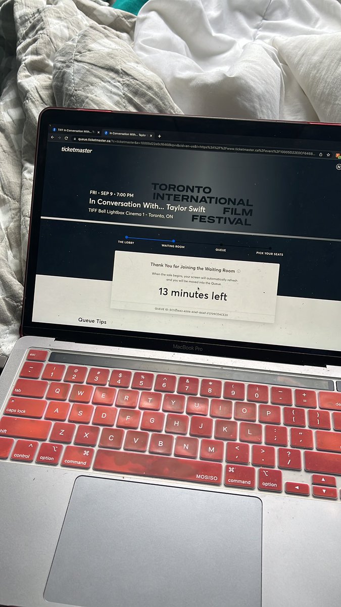 repuNathan13's tweet photo. I’m not giving up you guys, it’s simply not an option!! This would be a dream and i can’t stop trying 🇨🇦💖 good luck everyone! never say never xo #TIFF22 #AllTooWellTheShortFilm @taylorswift13 @taylornation13 @TIFF_NET https://t.co/VgD6tNW67A