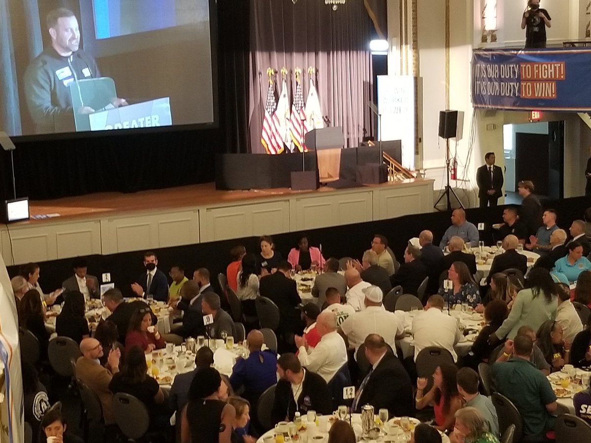 ShariSmallNews's tweet photo. Waiting for @VP Kamala Harris to take the podium for the keynote speech at the annual Greater Boston Labor Council Breakfast at the @BostonParkPlaza Hotel. Catch the story on @WBZRadioNews https://t.co/Cgpt3KPCU0