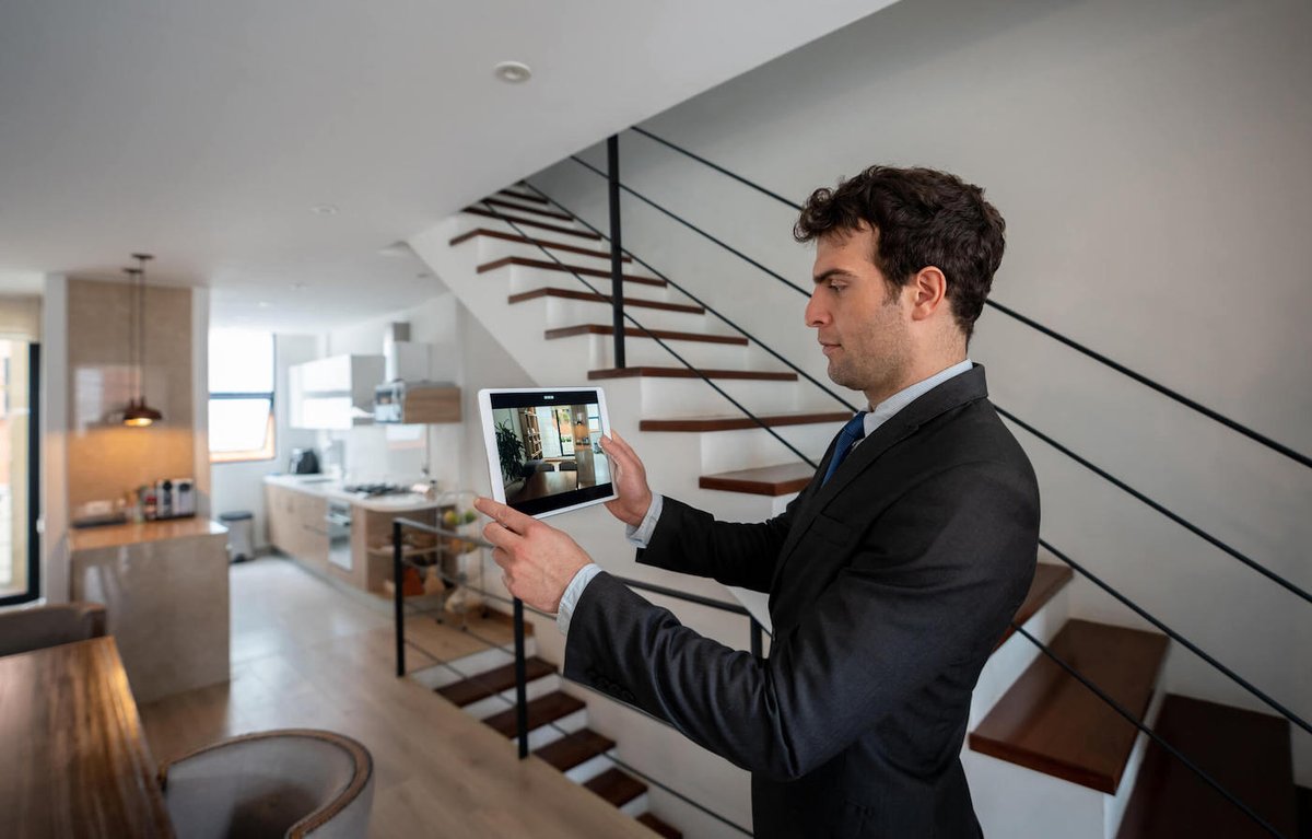 JaneMCraddock's tweet photo. Here's how to decide if buying a condo is the right investment for you. #property #homeowner  https://t.co/qVNaHjjAaG https://t.co/e4gYWi3oGM