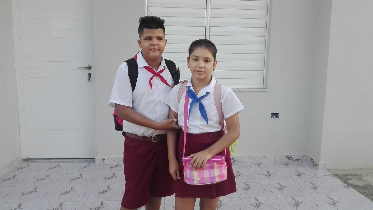 KarelQuintana's tweet photo. Después de unas Vacaciones, #CubaALasAulas #LatirAvileño @Conavil_ECM https://t.co/wnD2gdVZWf
