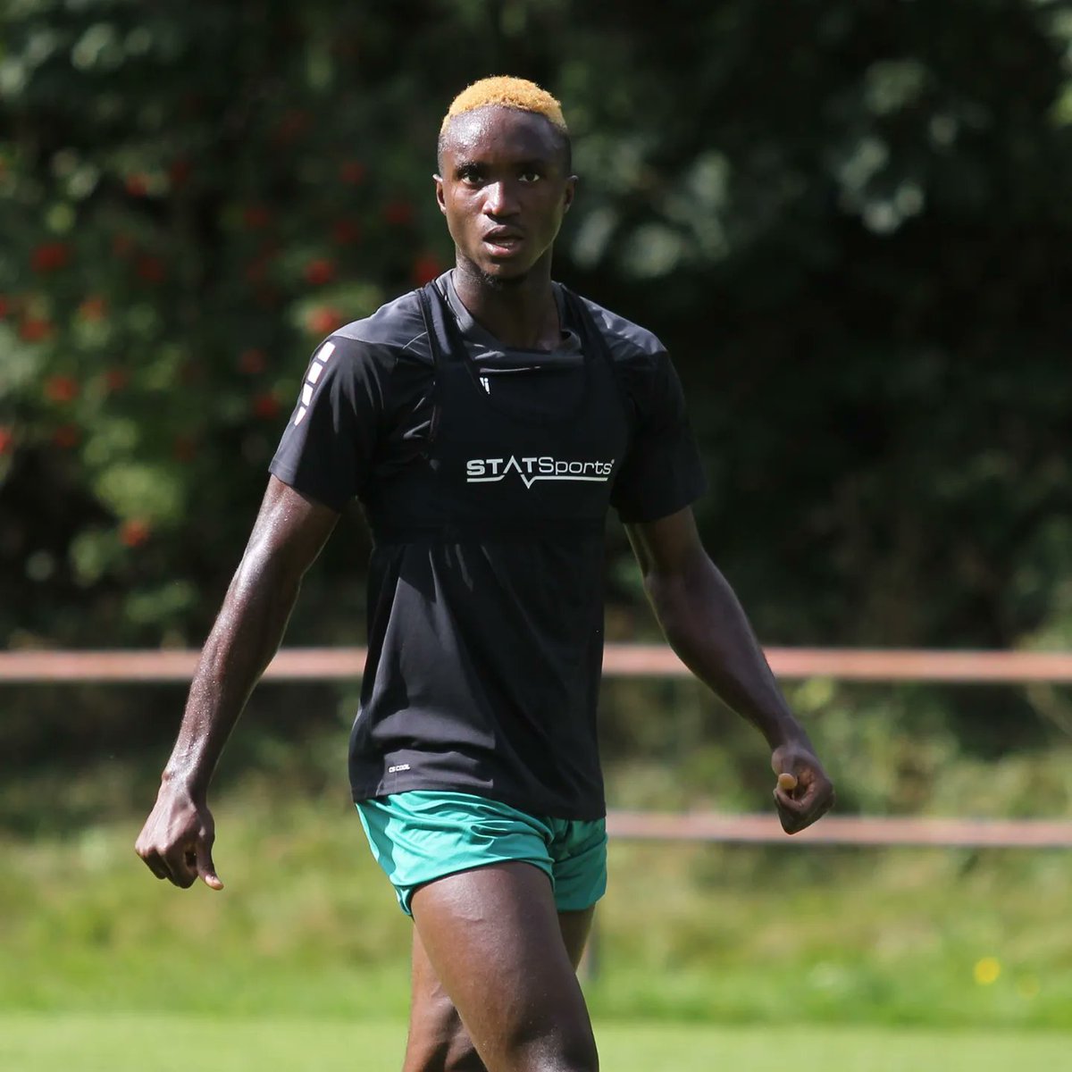 a2zfootballhub's tweet photo. π What a journey for the 24 year old, gradually climbing up the ladder after bursting onto the scene in the NPFL.
Congratulations and good luck bro π
#A2ZisHere #nigeria #mfmfc #NPFL22 #NPFL https://t.co/fhvbNL5Pff
