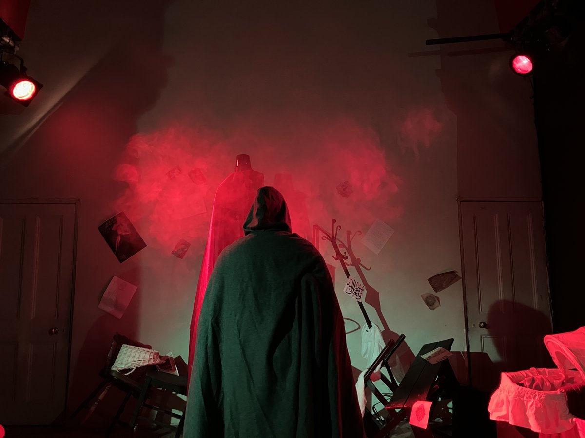 The first run of my first solo show “A god who can speak” is over. It was so magical to see and feel my characters, set and story come to life around me. The feedback has been astonishingly good and people came back with many different interpretations, I so love that.

1/thread