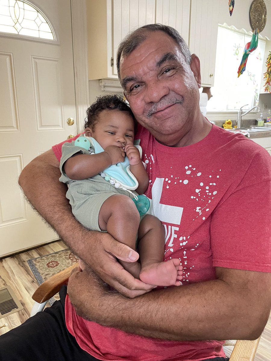 QueenT252's tweet photo. It’s my 24th. Happy Happy Birthday to me . Also can’t forget about my little one. Happy 3 months Lj https://t.co/Ww9yoHrmNx