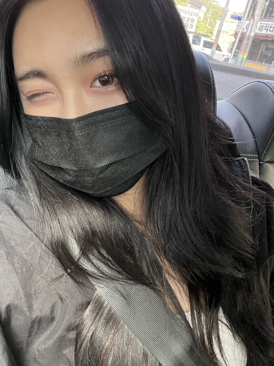 TBZGLOWFEED's tweet photo. #AISHA + #HYUNJAE https://t.co/4O7ENr1tkt