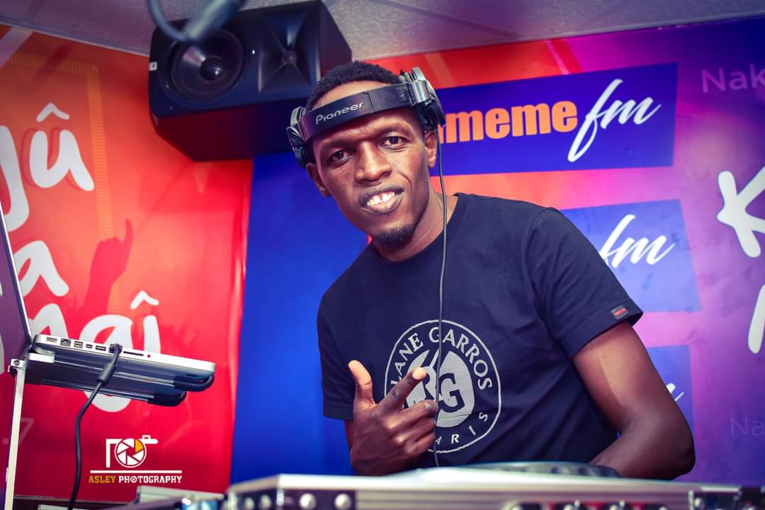 Monday the 5th
Karibuni ndani ya #HumukaMondayEdition
Rwimbo tuuuu