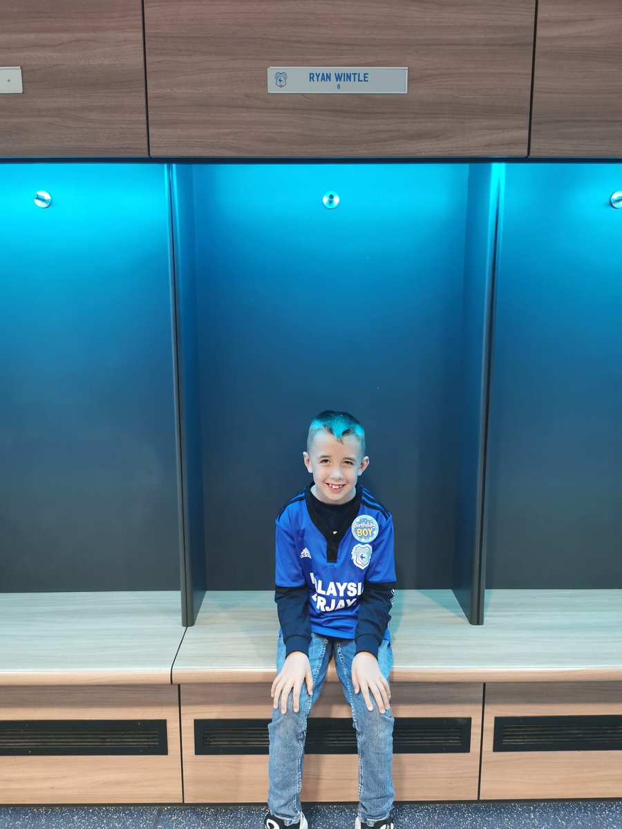 RLCodyx's tweet photo. 10th Birthday tour of Cardiff City Stadium for Logan! Even got the chance to sit where favourite player @ryanwintle123 sits and hold his top!!Thank you @CardiffCityFC 💙 https://t.co/s4Rk4RpXfB