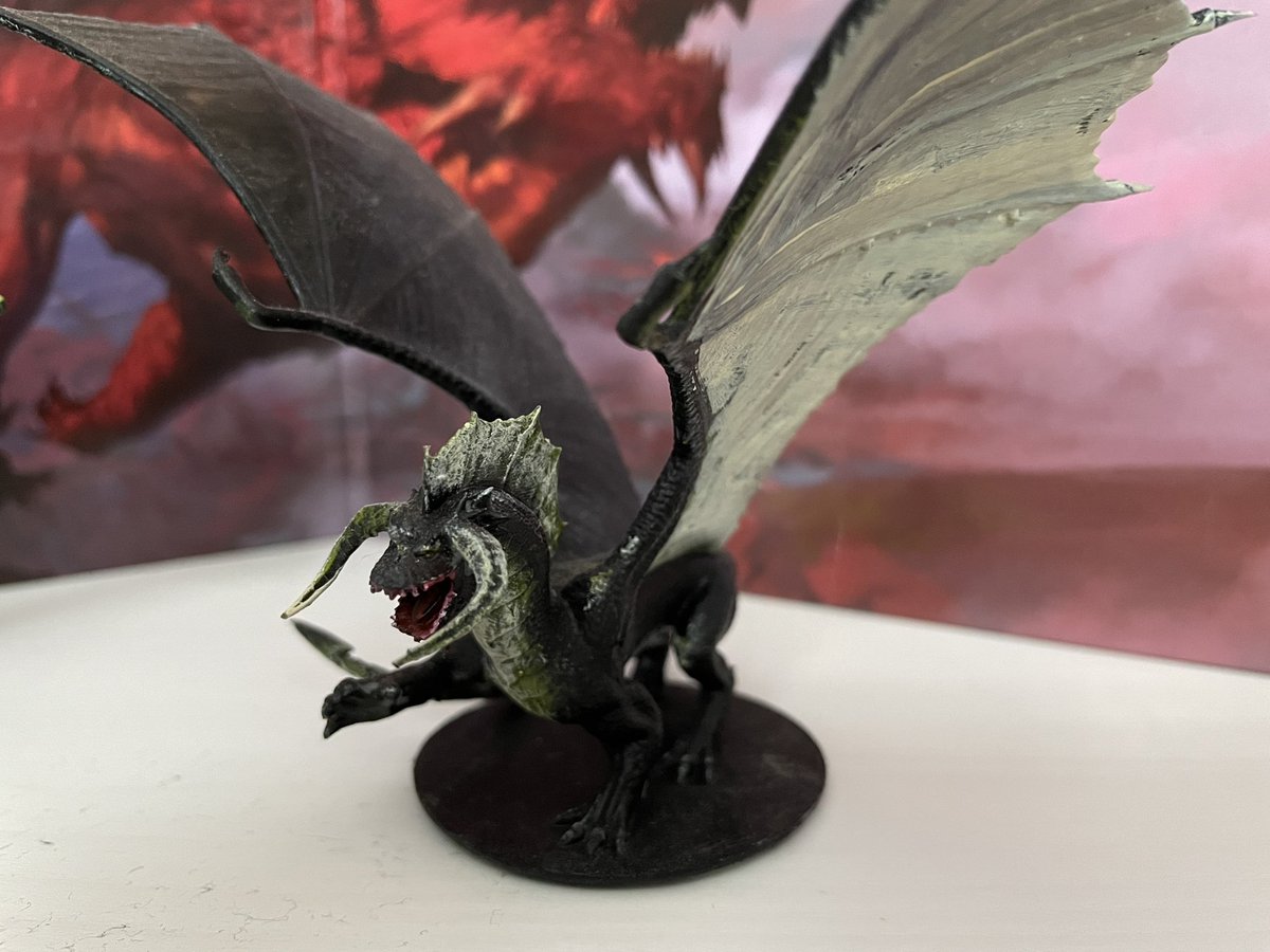 scotts1's tweet photo. Some @mz4250 #3dprinted #chromaticdragons painted by me. #dndminiatures @Elegoo_Official #Mars2Pro #dungeonsanddragons https://t.co/FDlsI5bP9X