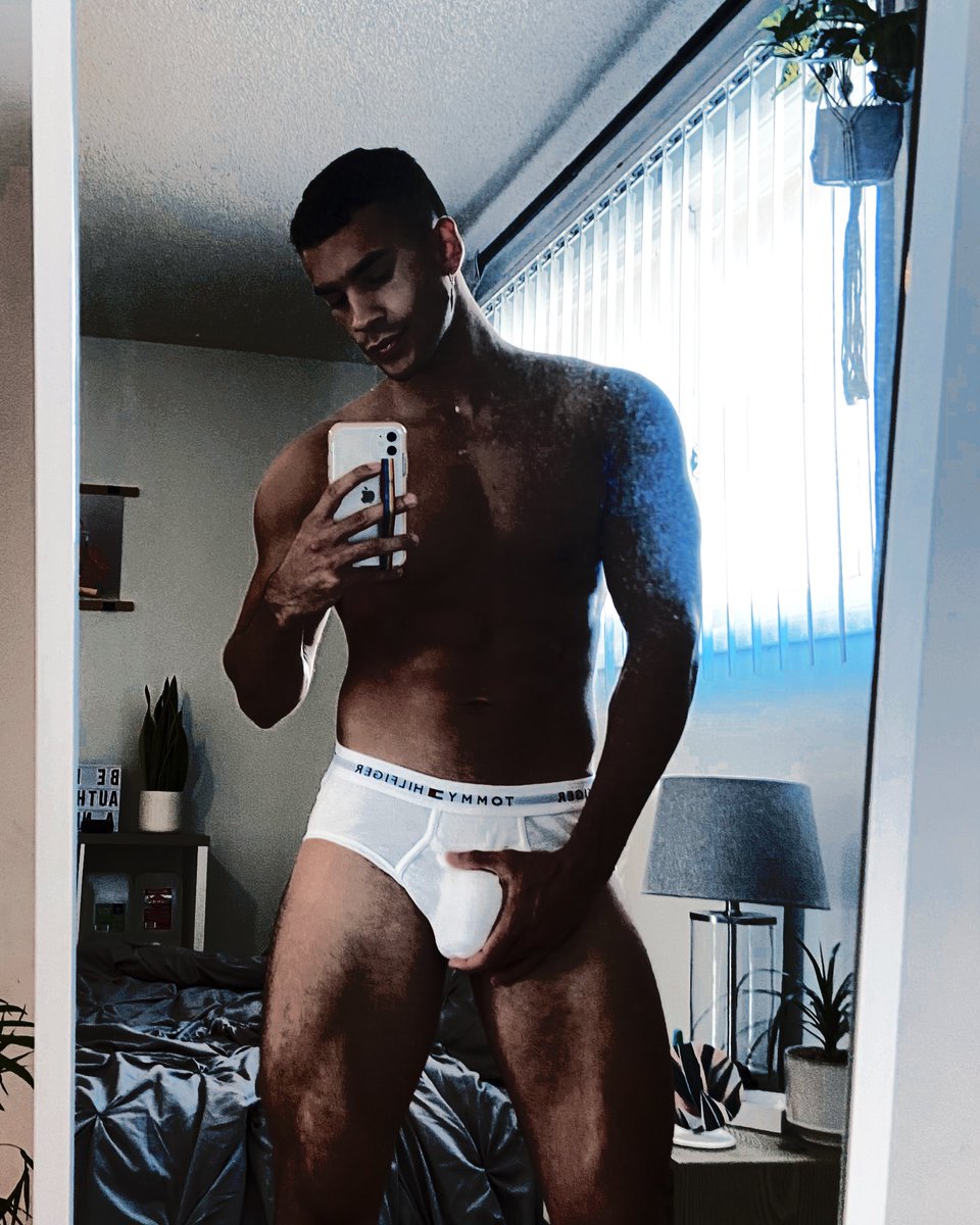 — • ᴄᴏᴜʟᴅ ᴜꜱᴇ ᴀ ʟɪᴛᴛʟᴇ ᴄᴏᴍᴘᴀɴʏ ᴛʜɪꜱ ᴍᴏʀɴɪɴɢ. . .