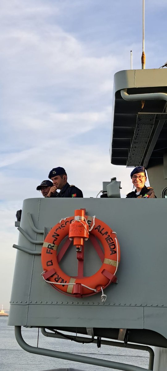 MarinhaPT's tweet photo. Após o seu período de treino, o NRP D. Francisco de Almeida saiu hoje para o mar.
Desejamos uma excelente navegação a toda a guarnição e uma boa semana a todos.

#marinhaportuguesa #nrpfranciscodealmeida #mar #boasemana https://t.co/3tskM3SzoX