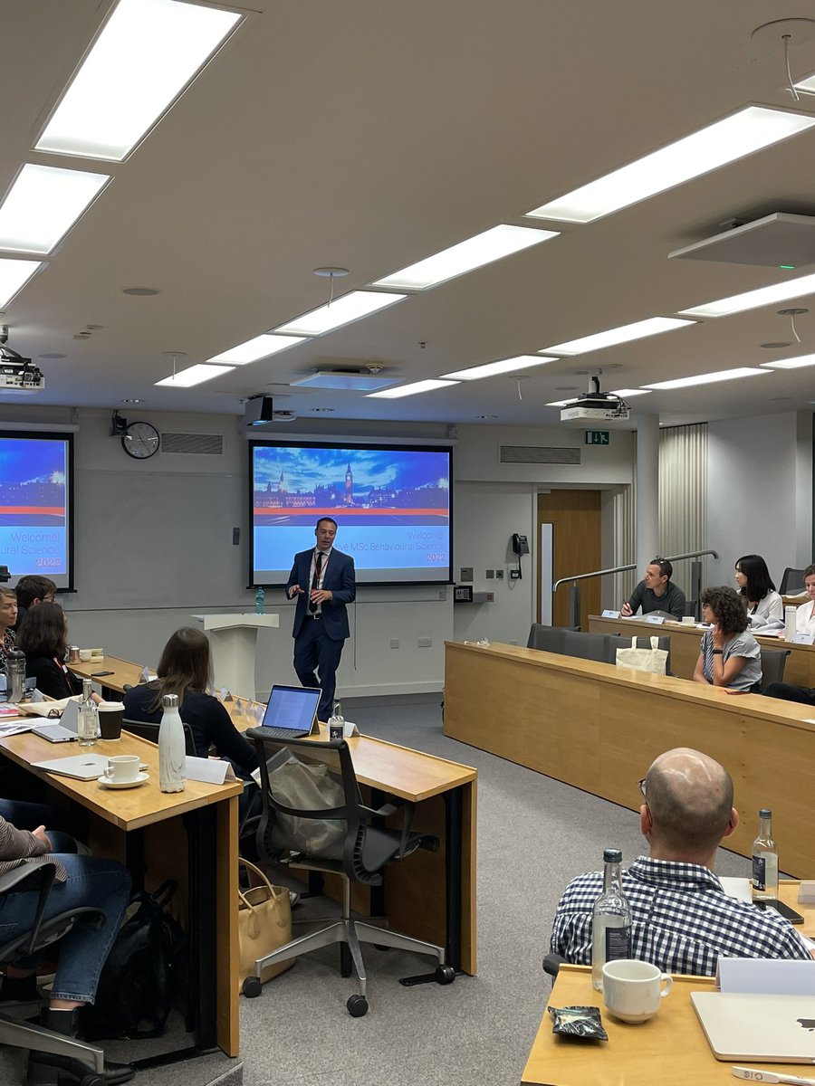 Alexandra_YCYW's tweet photo. Welcoming our Executive MSc Behavioural Science 22-23 students to their first day of the programme with @Matteo_Galizzi @LiamDelaney2020 @Kate_Laffan @lauramgiurge Amazing mix of experiences and industries and interesting questions asked already #behaviouralscience @LSE_PBS https://t.co/fp9FBK90EM