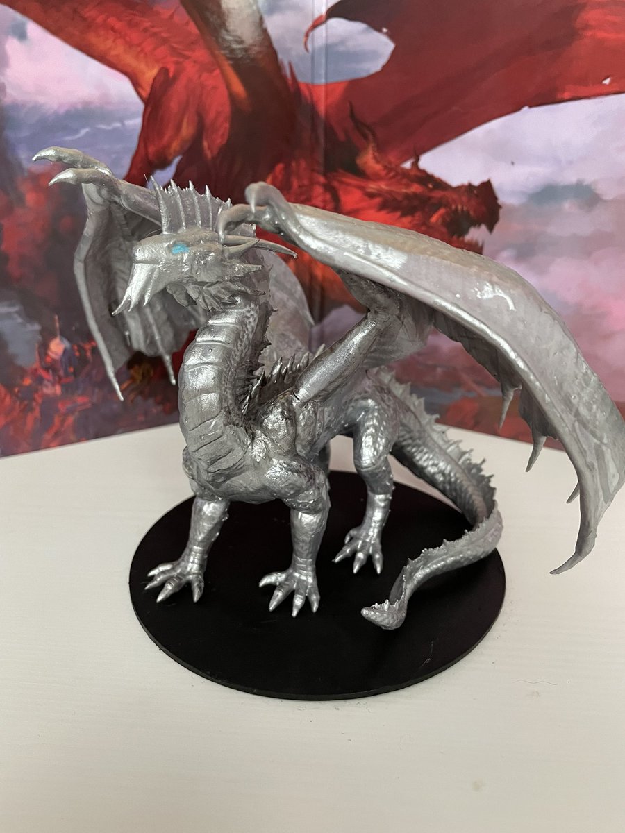 scotts1's tweet photo. Also the @mz4250 adult silver dragon printed and painted by me. #dndminiatures #dungeonsanddragons #metallicdragons #dragonlance @elegoo #Mars2Pro https://t.co/DaIuYtcbhY