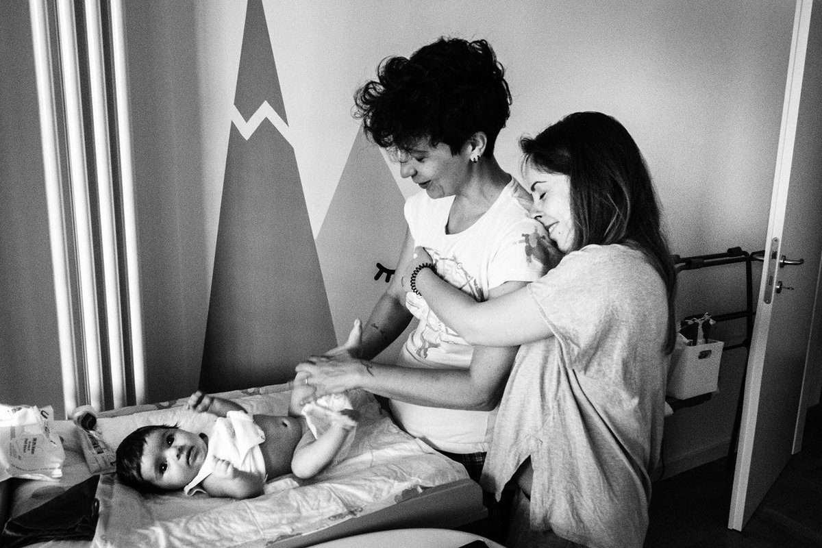 spazioraw's tweet photo. SpazioRAW riapre dalla pausa estiva con la mostra fotografica
Essere MadrE, di Sabrina Losso, vincitrice del 1° premio del Raw Photo Contest 2022. Mostra a cura di Anna Mola. Opening 10 settembre ore 18.30 spazioRAW
  - https://t.co/UhPT0sebzL https://t.co/pMtGdb9LVn