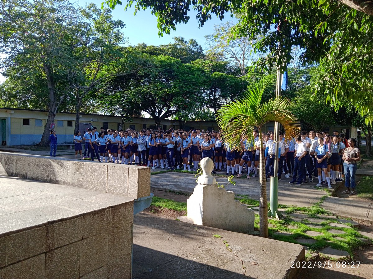 GayolIPR's tweet photo. Se realiza matutino, en nuestro centro IPR Jesús Suaréz Gayol para dar reinicio al curso escolar. @CubaMined @CamagueyDPE @dayamigaliano @escuredo_mercy @elsa_ena @CLPEJI @SibanicuDme @PartidoPCC @DiazCanelB @mora_aly @MoraimaOrozco @PartidoPCC https://t.co/Xj7eWy3NVG