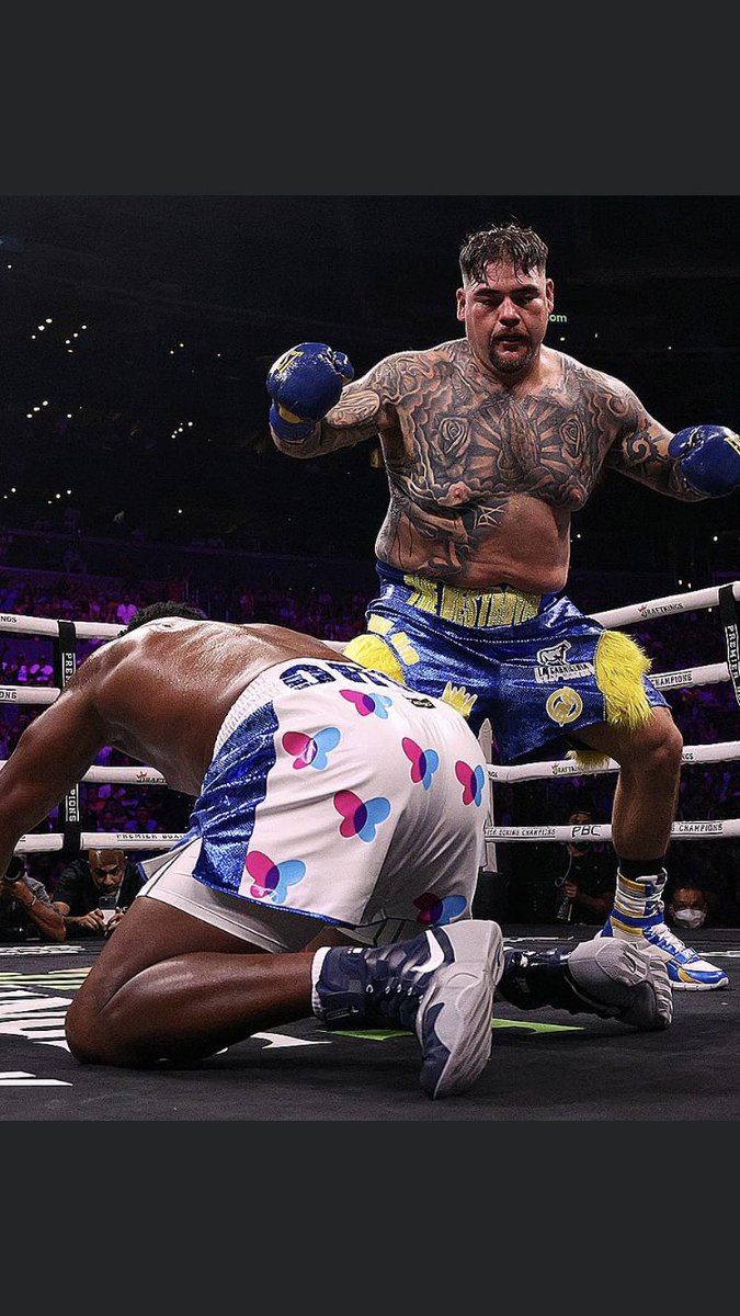 the_mcgonigle's tweet photo. Ruiz jr floors Ortiz three times in a lacklustre fight that did little to enhance either man’s credentials.
Ruiz Jr however does now become number 1 mandatory for Tyson Fury’s WBC title.
.
#andyruizjr #luizortiz #ruizortiz #tysonfury #foxsports #pbc #alhaymon https://t.co/IBUpEAo98N