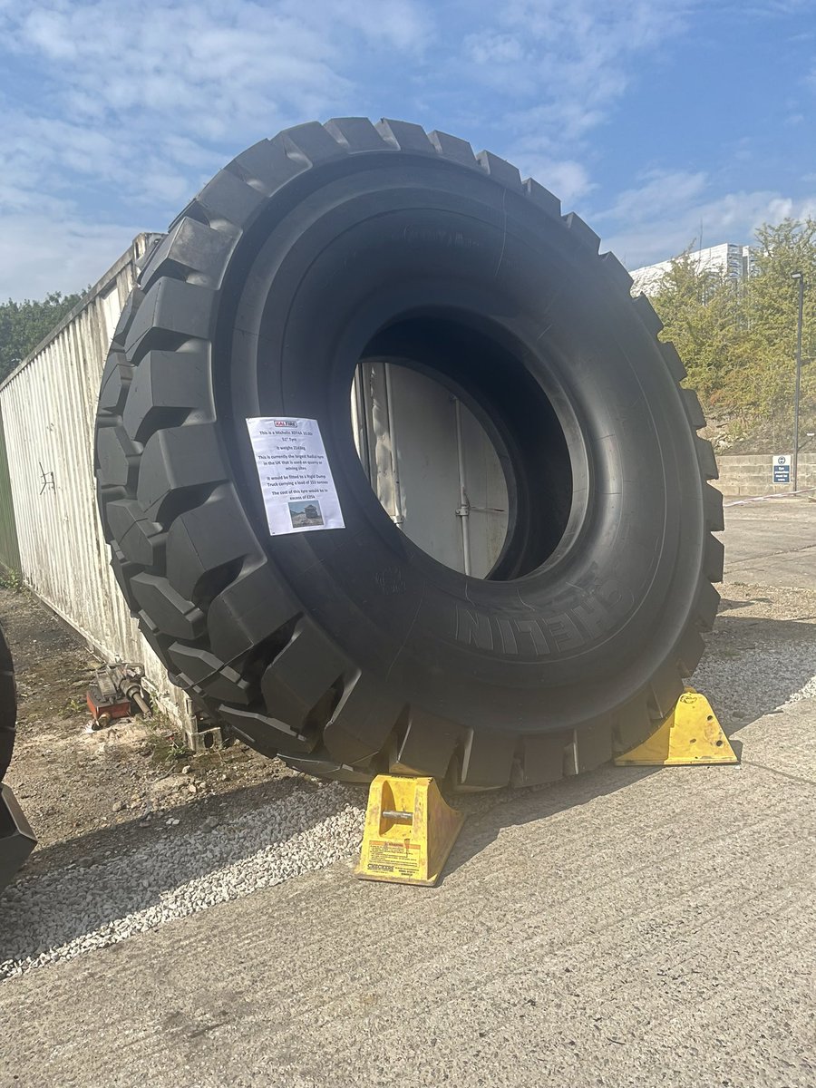 compressorsltd's tweet photo. Enjoyed our journey to @KalTire in #Alfreton to help with the fund raising and see the compressed air system we supply being in such an interesting way! https://t.co/CWRL6CcCRY