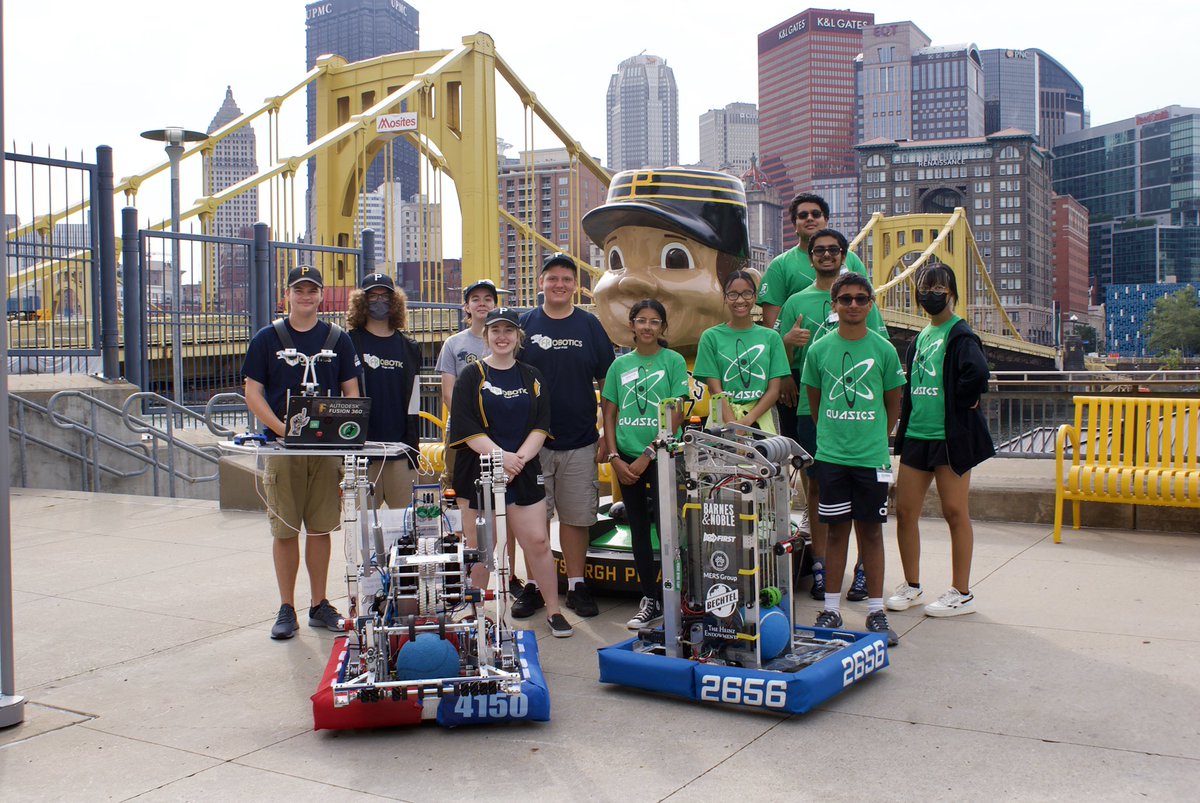 frobotics4150's tweet image. Let’s go Bots! We had an amazing day yesterday at PNC Park! ⚾️🤖@FRCTeams @FIRSTweets @FRSDPanthers @Pirates #omgrobots #morethanrobots