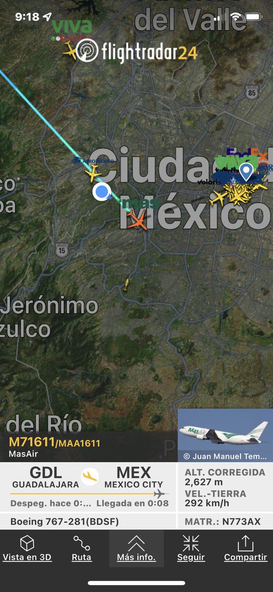 ligia_claudia's tweet photo. Cada vez peor en ⁦@SENEAM_mx⁩ , pasan cada minuto o menos  en tres rutas cercanas unas de las otras, más bajas, más frecuentes 
 sobre las zonas habitacionales. Ayer domingo fue circo aéreo y el descanso es imposible ⁦@UnionAereo⁩ https://t.co/nnb1Vqm825