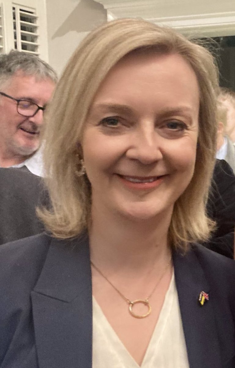 𝕻𝖍𝖎𝖑𝖎𝖕 𝕮𝖍𝖗𝖎𝖘𝖙 tweet media