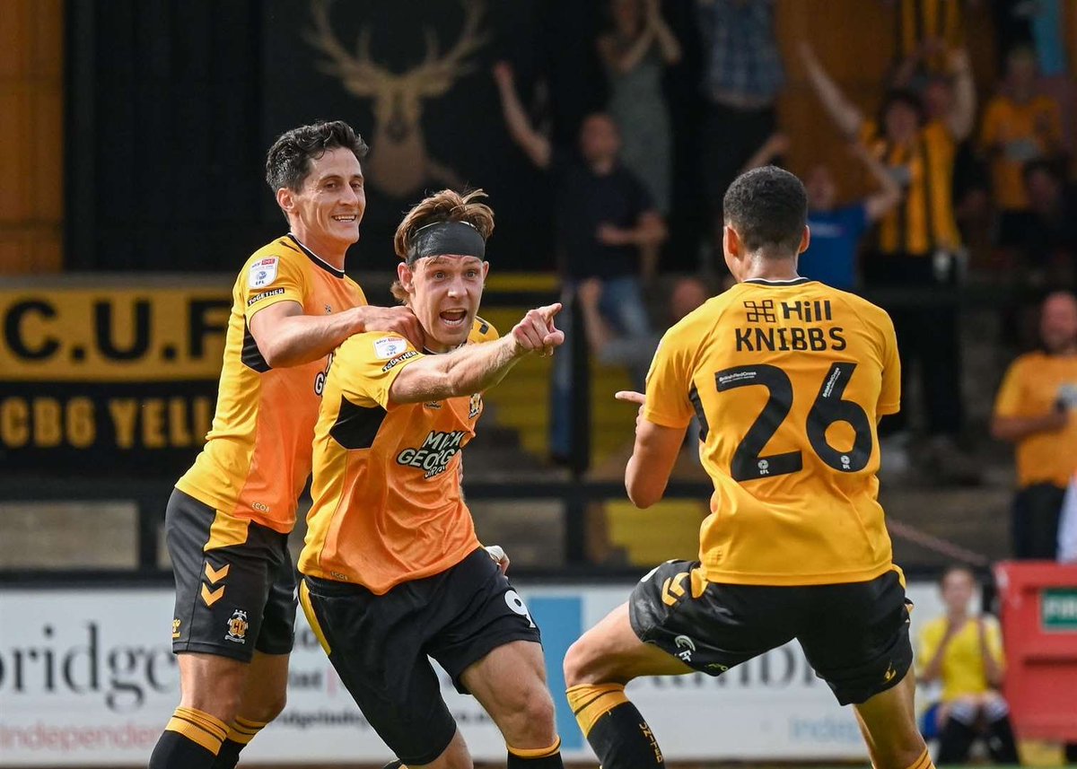 CUFCDevelopment's tweet photo. Question: What are the lads celebrating?

Is it: A- the 2-0 win over Lincoln City on Saturday?
Or, B: tonight’s return to training for the RDC?

ANSWER:
It’s obviously B! 

Good luck to everyone returning this week! 💛🖤 https://t.co/Kz81yQXIwv