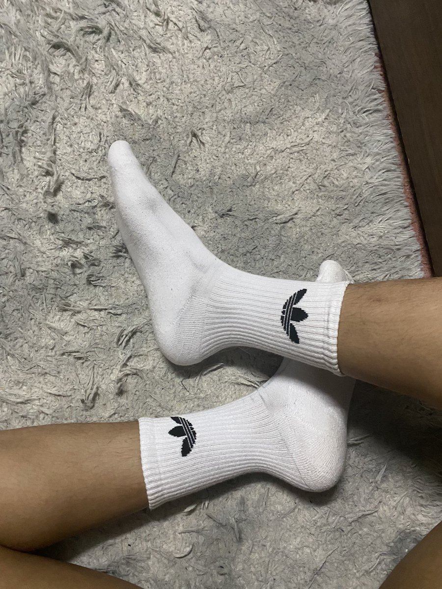 Mu_Mu_0327's tweet photo. 有人要買原味襪子或內褲嗎
最近缺錢錢🥲🥲🥲
如需要可私訊看臉照
#白襪控 #原味袜子 #原味内裤 #高中生原味 #高中弟弟 https://t.co/PKewdlUU0z