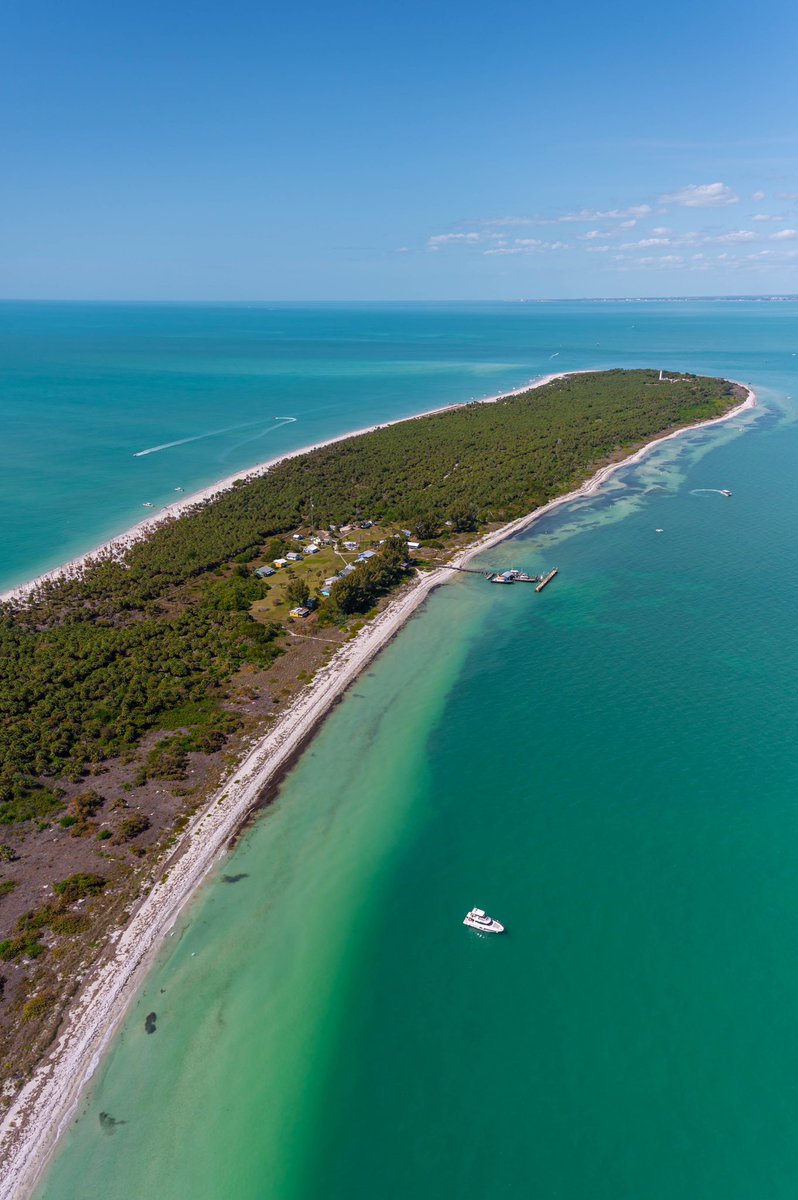 VisitSPC's tweet image. Celebrating Labor Day weekend at America’s Best Beaches? Please celebrate responsibly by leaving our beautiful beaches and waterways even more pristine than you found them! ☀️🌴🚮 #EgmontKeyStatePark #LoveFL #LaborDay