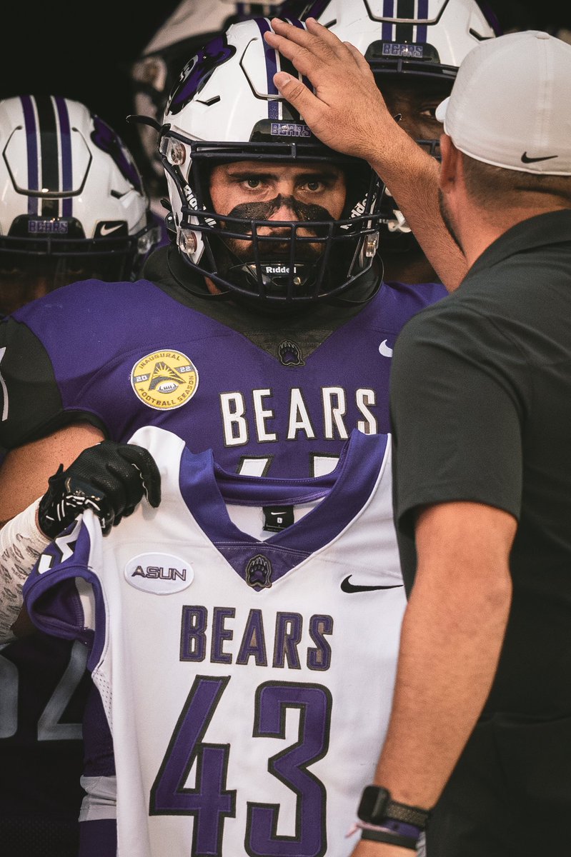 A picture sometimes needs to stand alone as it is worth a 1000 words