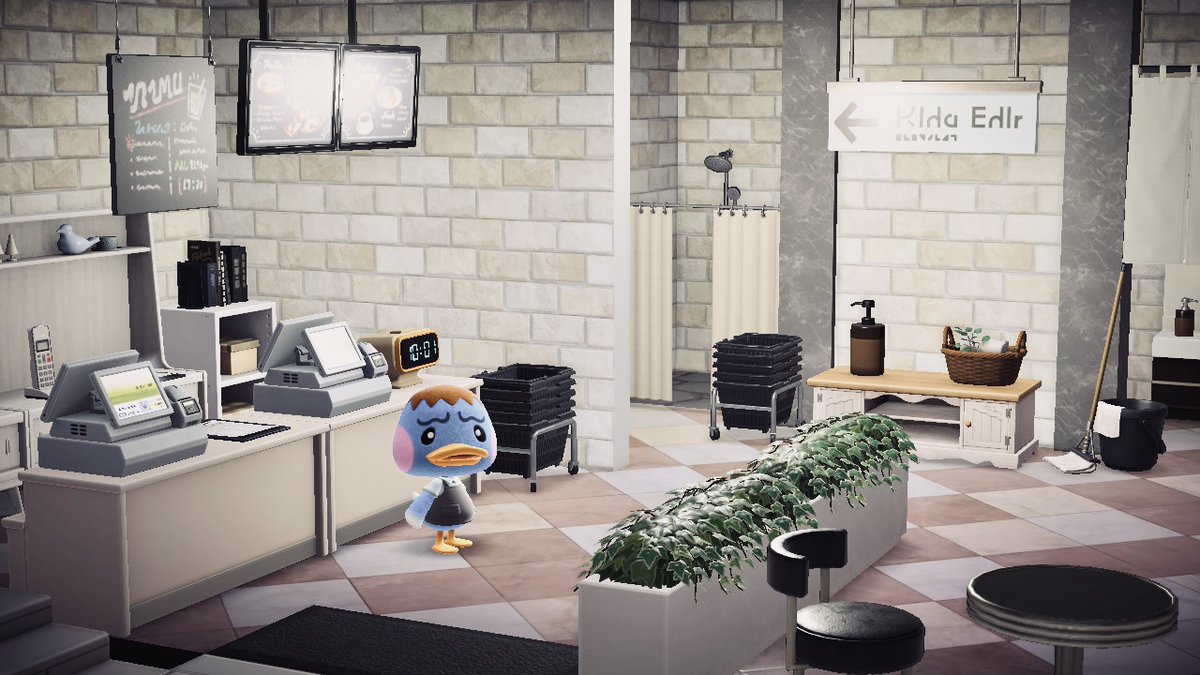 haruko_mori_'s tweet photo. ナッキーのインターネットカフェ🐤シャワールームも完備🚿
 #どうぶつの森 #AnimalCrossing #あつ森写真部 #ハッピーホームパラダイス https://t.co/wunX4yqv7B
