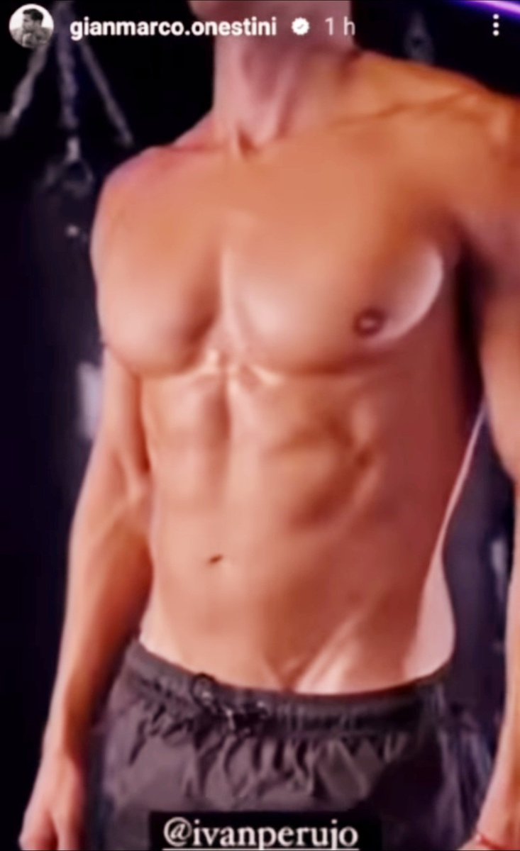 micari76's tweet photo. Madre del amor hermoso!!...🤪🤪🥴 LA PERFECCIÓN!!...
@GOnestini 
🥰😍🤩🤪🤪😍
ME PIERDO, ES QUE ME PIERDO...🤤🤤 https://t.co/7xm8n3CaGd