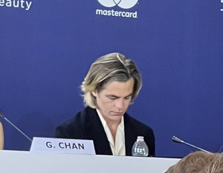 lordeonfilm's tweet photo. chris pine rethinking his entire life decisions that lead him to this point https://t.co/Xp8YjANTiM