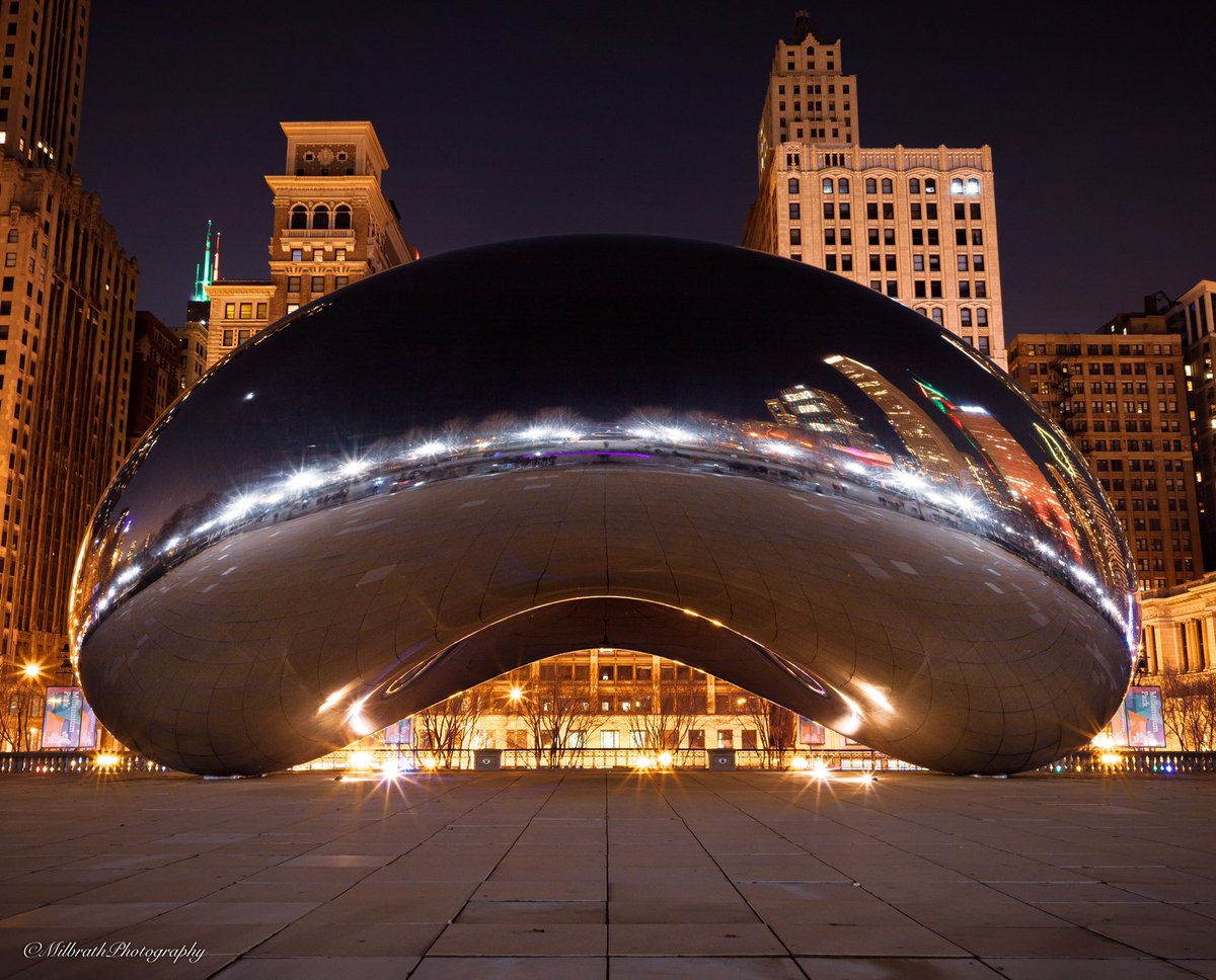 PurdueToobah's tweet photo. Cityscape photography is what originally kickstarted my interest in photography. My favorite was night photography.

I would love to see your night photos!

Here is one of mine. Chicago’s “Cloudgate,” more commonly know as the Bean. 😄

#Chicago #photography #NightPhotography https://t.co/KXQwC44GeA