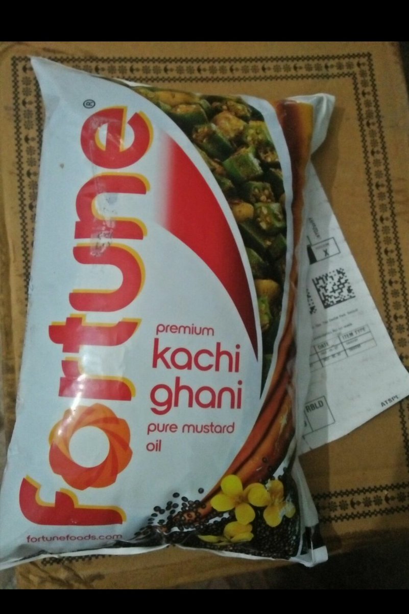 YASHPRA78799706's tweet photo. @AmazonFresh  I ordered 2 pouch of mustard oil but i received only one https://t.co/quAm8zh4ho