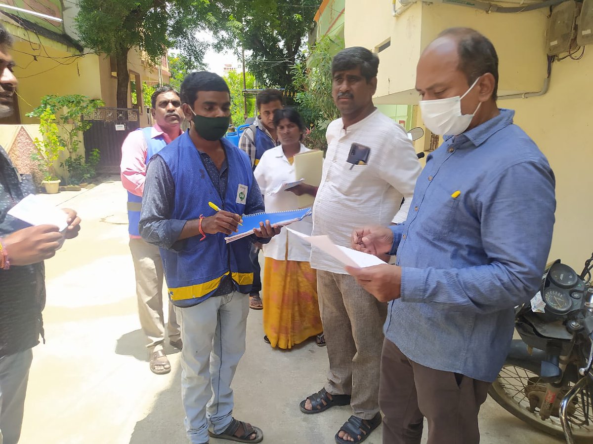 SCharminarzone's tweet photo. DENGUE positive case House 🏠 visit along with EFA team members at Panduranga Nagar Colony Rjnr https://t.co/em1iTLVKEs