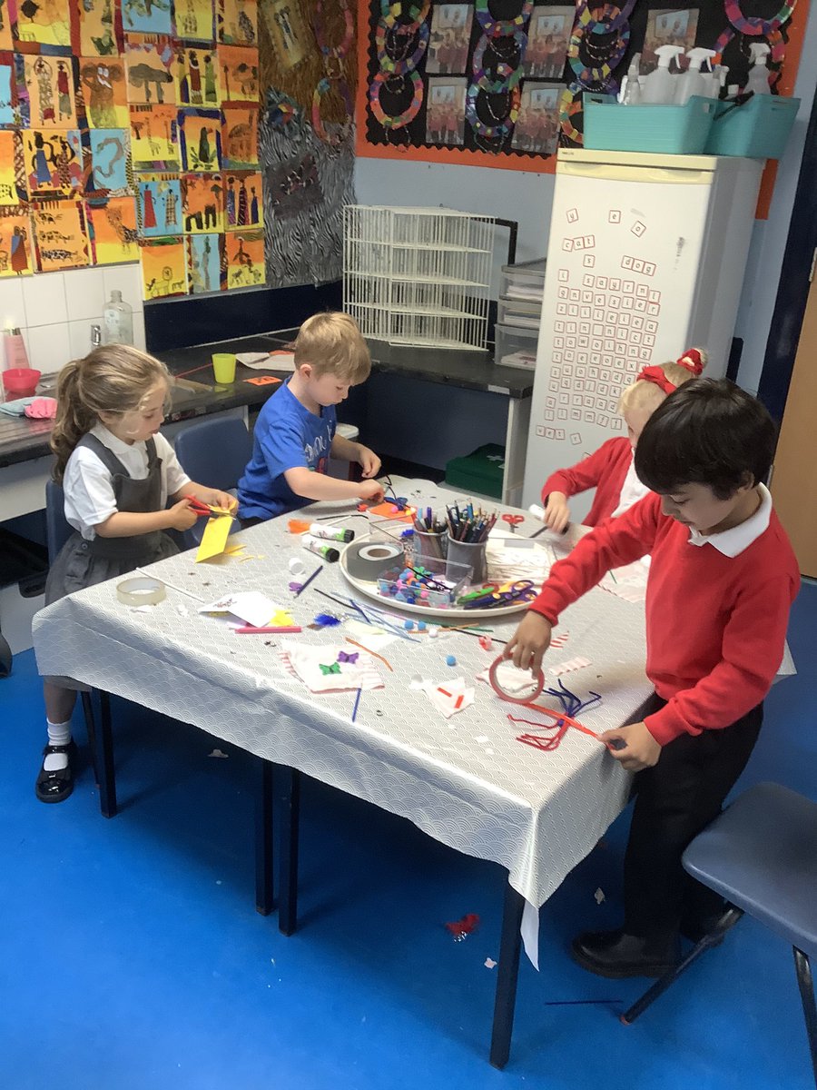 MsRafi7's tweet photo. We have had a great first day! @BrookburnP https://t.co/9QuydJKAZw
