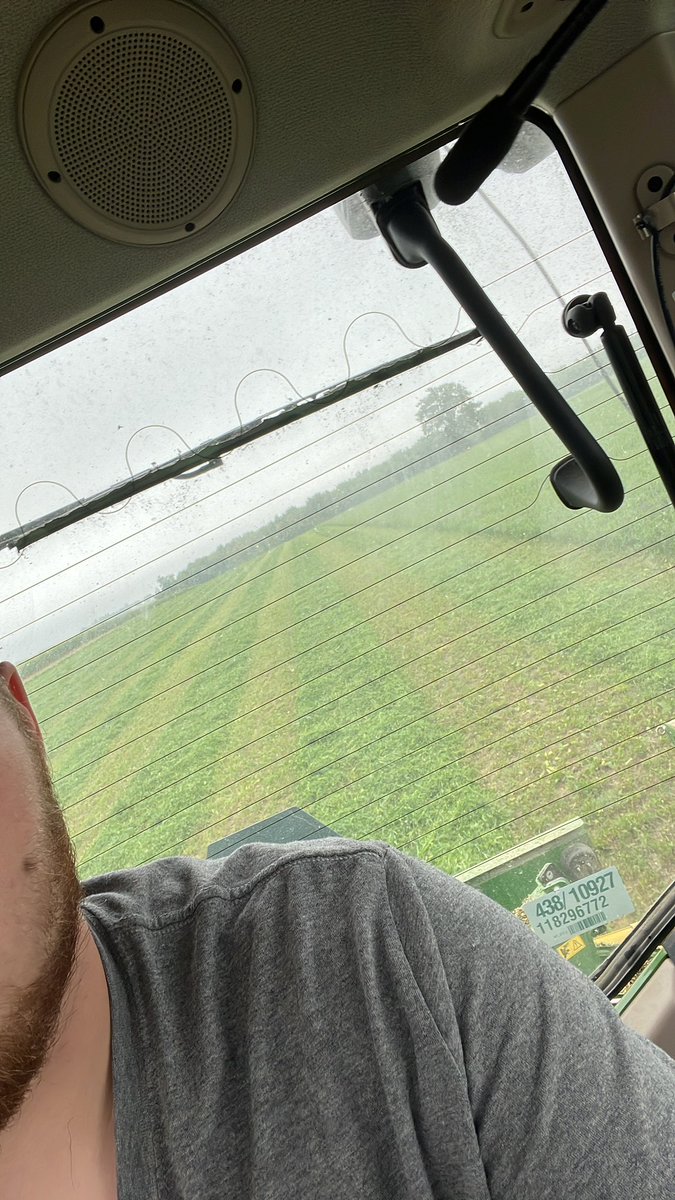 connor nafziger (@farmingcustom) on Twitter photo 