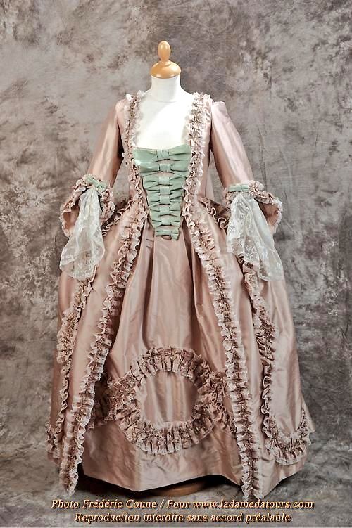 DearestMinette's tweet photo. @Anna_Maria1669 "Come, follow me." They step out to her ante chambers where the dresses were set up, waiting for the girls.
  "Are you excited over your betrothal?" https://t.co/31XmbVzc5i