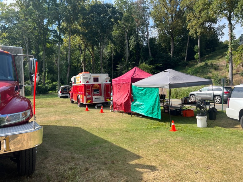 KassidyBHammond's tweet photo. The search continues today for a man who went missing after attempting to cross the James River in Richmond Sunday evening. 
The search has been reclassified by @RFDVA from a rescue mission to a recovery operation. 
Photos by @8NEWS Photog @AmirMassenburg https://t.co/2bAZWXEmj2