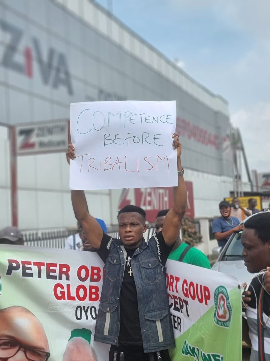 PO_GrassRootM's tweet photo. Dear young men of Obidients, thanks for all you do.We love you all keep it up the restoration of Nigerian’s glory depends on you. Do this for your generations to come. Remember, you're running through H.E @peterObi and H.E will never disappoint you all. #PeterObi4President2023 https://t.co/Ba2nNtcl8S