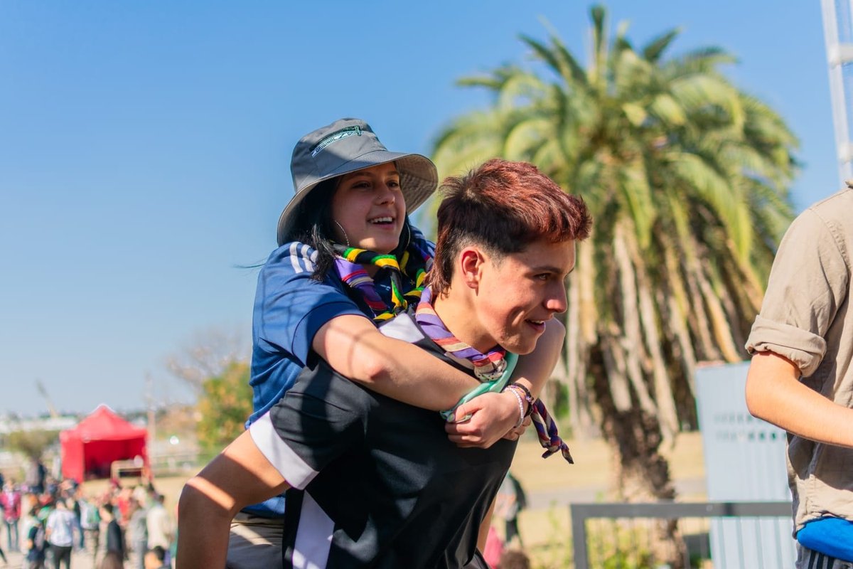 ScoutsArgentina's tweet photo. Día del Scout y de la Buena Acción 🙌⚜️

Como todos los años, septiembre es un mes especial para todos los y las scouts, ya que celebramos este estilo de vida que compartimos aquellas personas que con pequeñas acciones construimos un mundo mejor. 🫶 https://t.co/cpKERGcmda