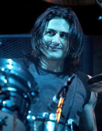 Happy Birthday to drummer Brad Wilk! 