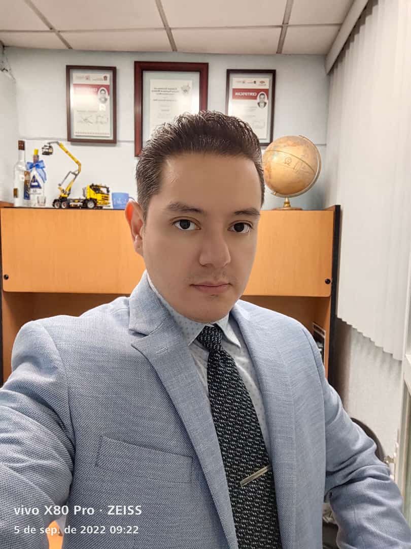 JesusAlcantaraL's tweet photo. Que bueno que no ando #calvo como muchos de mis contemporáneos. 🤣🤣🤣🤣 He de decir que de eso me siento #orgulloso. #AnotherDayAnotherBuck! https://t.co/xEjDg7aK81