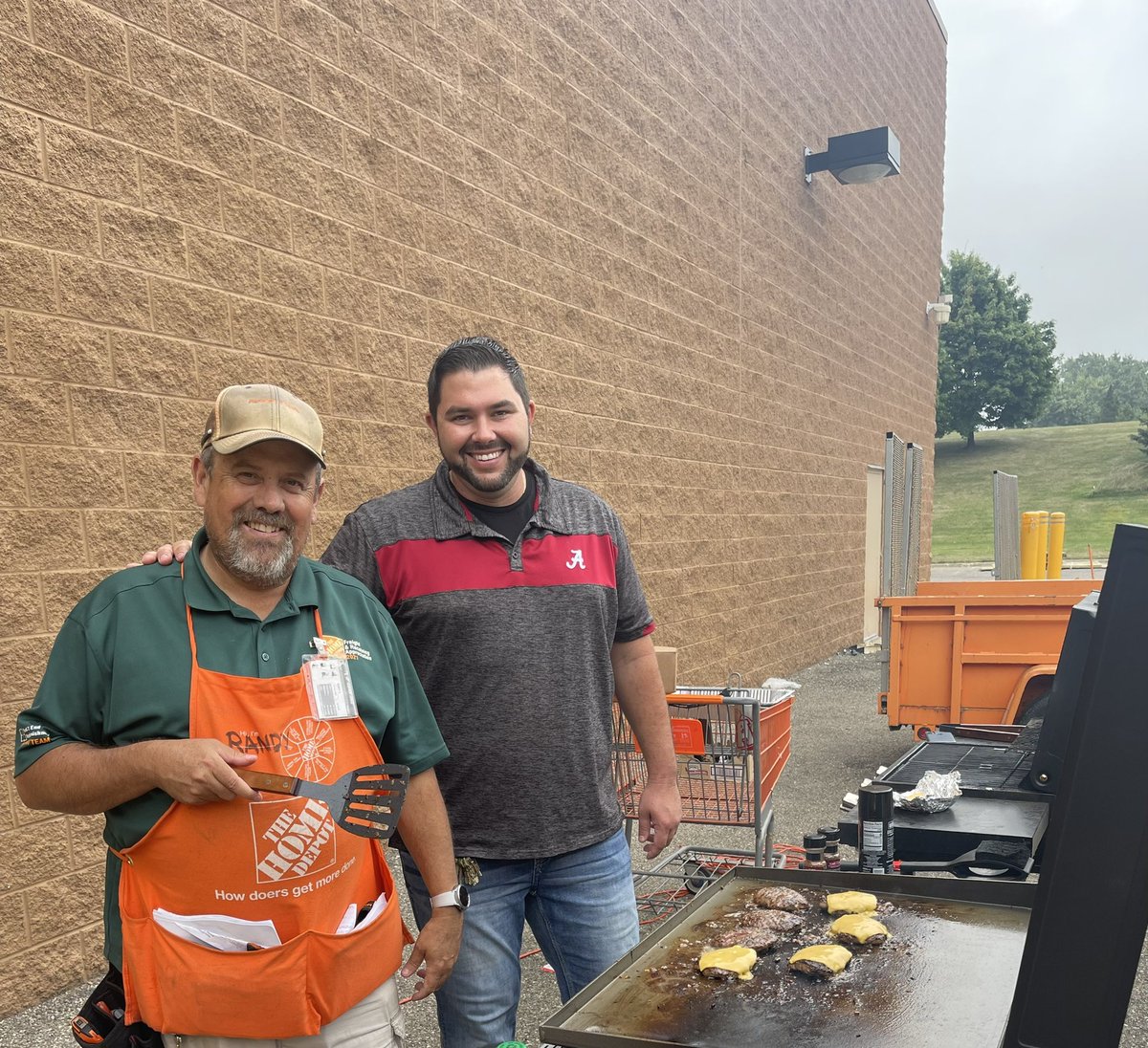 <a href="/THDShelby/">Shelby Home Depot</a> 2758 celebrating Labor Day with a cook out!! <a href="/Randy06727624/">R</a> <a href="/KathyHD2758/">Kathy Steinberg</a> <a href="/Yasoni5/">Steve</a>  🍔🌭🥗🧡