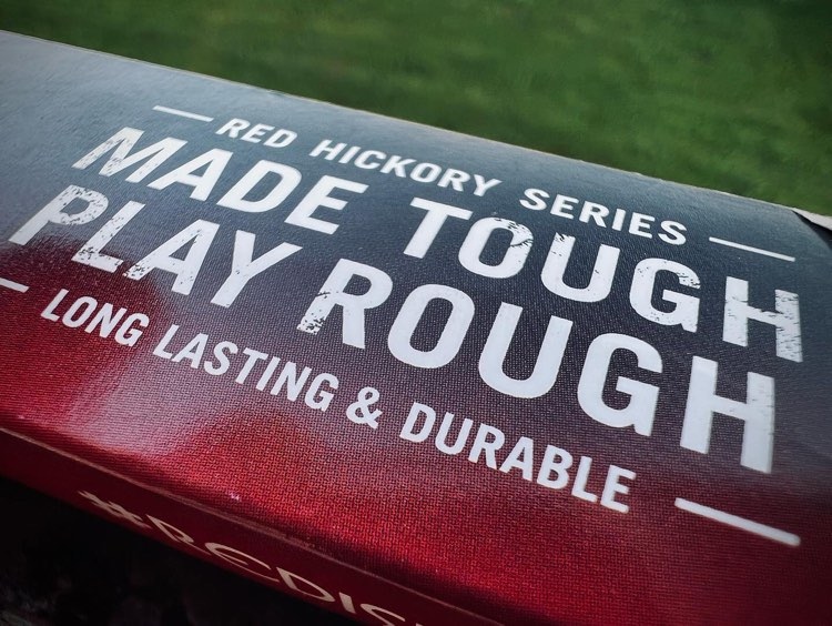 loscabossticks's tweet photo. Red Hickory is the dense heartwood of the hickory tree, and with density comes extra durability for long lasting drumsticks.
We are the only drumstick manufacturer to carry a complete series of Red Hickory drumsticks 🥢
#MadeTough #PlayRough #RedIsBest https://t.co/MPmQ9HKruF