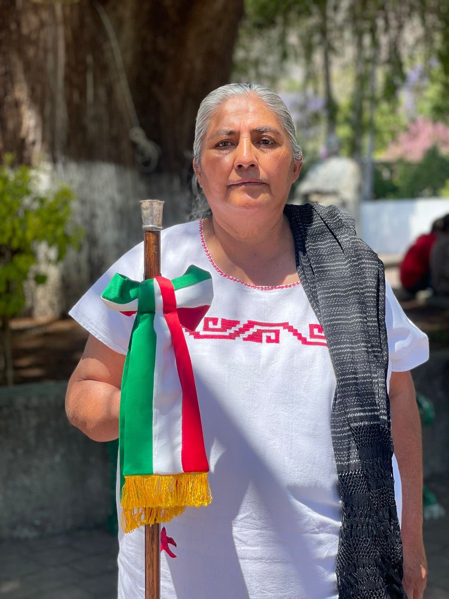 DEELAYUUK's tweet photo. ¡Principio y fin, raíz y horizonte, luz y esperanza en la historia y el devenir de nuestros pueblos!

En el #DiaInternacionalDeLaMujerIndigena honramos la justa y digna lucha de las mujeres indígenas por el reconocimiento y el ejercicio de sus derechos inalienables. https://t.co/6bhCj5iNzg